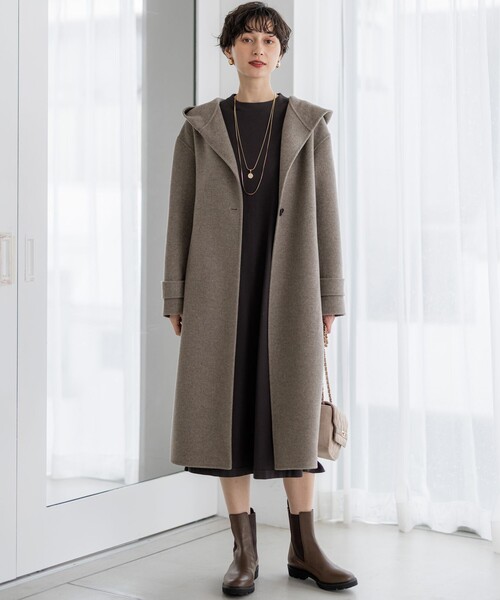 洗える/吊り干しOK】ヴィスコースストレッチ バックデザイン ニット