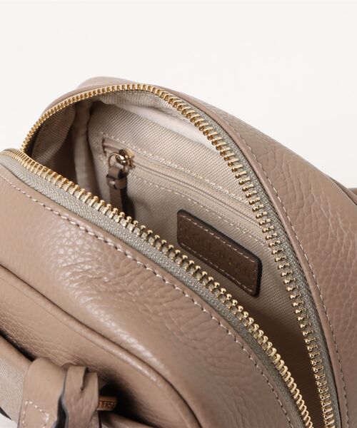 COLE HAAN（コールハーン）の「ビバリーミニサッチェル womens（ハンドバッグ・レディース・ベージュ・OSFA）」の7枚目の写真