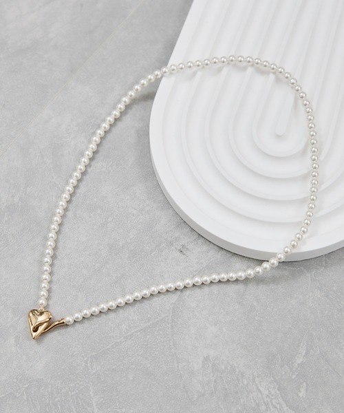 VIS（ビス）の「ハートフックネックレス（ネックレス・レディース・ゴールド/シルバー・FREE）」の3枚目の写真