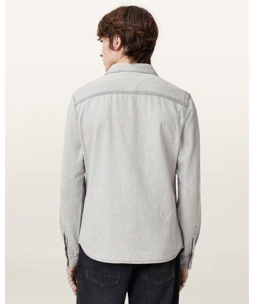 ALLSAINTS(オールセインツ)の「GLEASON PRESS STUD RAMSKULL DENIM SHIRT | GLEASON プレス スタッド ラムスカル デニム シャツ(シャツ/ブラウス・メンズ・グレー・S/M/L/XL/XS)」の10枚目の写真