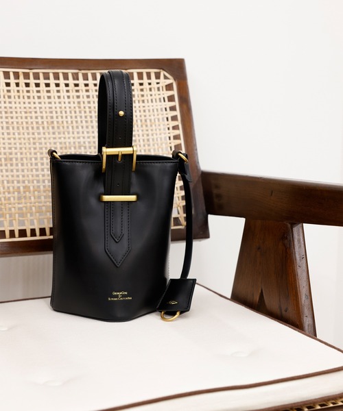 DRAW（ドロー）の「DRAW(ドロー) /ベルテッド バケット バッグ スモール（ショルダーバッグ・レディース・ブラック系/ブラック系1・FREE）」の16枚目の写真