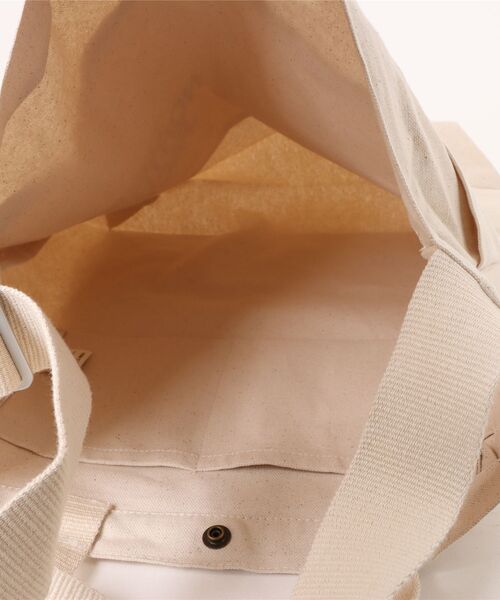 THE NORTH FACE(ザノースフェイス)の「【THE NORTH FACE/ザ ノースフェイス】ORGANIC C SHOULDER(ショルダーバッグ・メンズ・ブラック/ブルー/レッド/グリーン/ブラック系その他/オリーブ・FREE)」の9枚目の写真