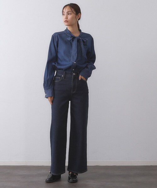 OPAQUE.CLIP（オペークドットクリップ）の「セルロース混デニムボウタイブラウス【洗濯機洗い可】（シャツ/ブラウス・レディース・ネイビー/ブルー・42/40/38）」の16枚目の写真