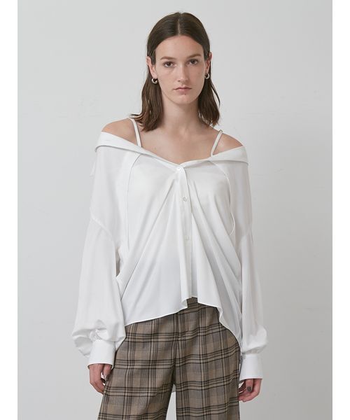 styling/（スタイリング）の「オフショルダー2WAYシャツ（シャツ/ブラウス・レディース・ホワイト/ネイビー/ラベンダー・F）」の4枚目の写真