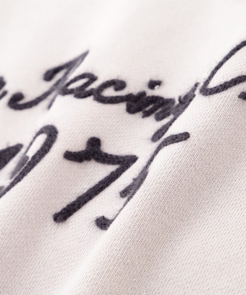 AVIREX（アヴィレックス）の「《A.A.R.C》EMB CREWNECK SWEAT / 刺繍クルーネック スウェット / AVIREX / アヴィレックス（スウェット・メンズ・ピンク/ライトグレー/チャコール・MEDIUM/X-LARGE/XX-LARGE/LARGE）」の6枚目の写真