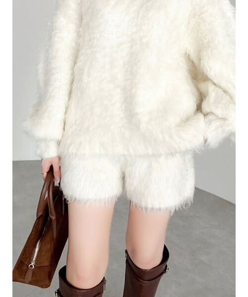 dazzlin（ダズリン）の「カールニットショートパンツ（その他パンツ・レディース・ピンク/チャコールグレー/ブルー/アイボリー・FREE）」の2枚目の写真