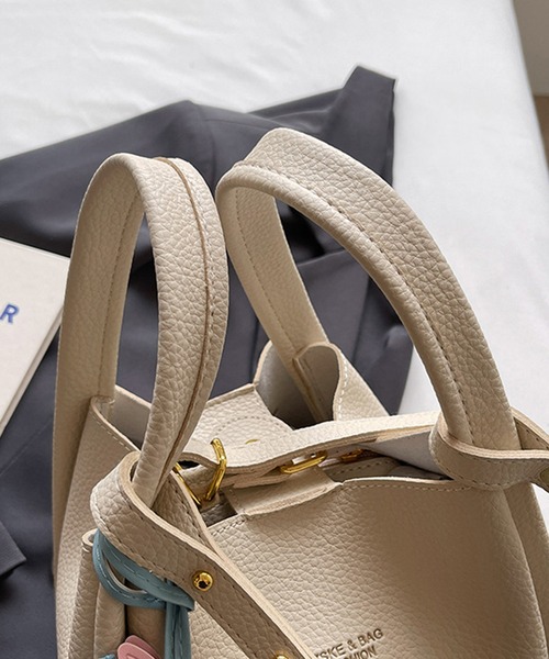 c.u.l（シーユーエル）の「バケツ型 ハンド ショルダーバッグ cula1293（ショルダーバッグ・レディース・レッド/ピンク/ブラウン/ブルー/イエロー/ベージュ/アイボリー/ブラック・FREE）」の21枚目の写真