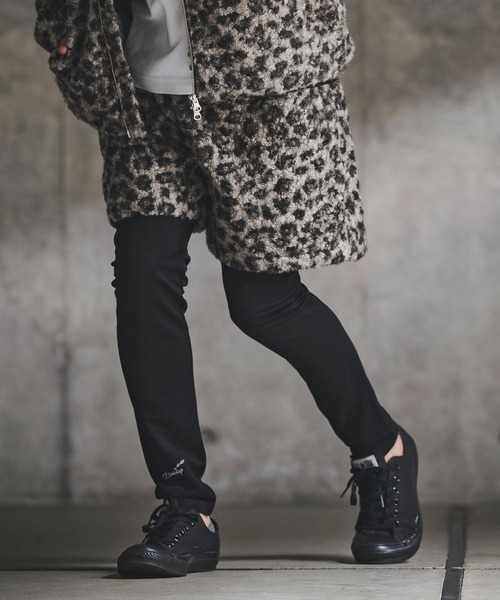 GLIMCLAP(グリムクラップ)の「mp14144-Poodle Faux Fur Shorts ショートパンツ(192-063-gla-cf)(その他パンツ・メンズ・ブラック系その他/キャメル/チャコール・S/M/L)」の1枚目の写真