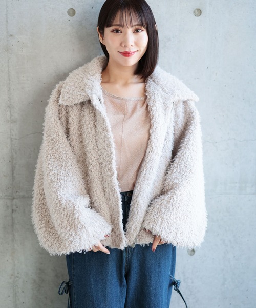 Ruwan yu(ルワンユー)の「ショートボアジャケット【大きいサイズ対応】(ブルゾン・レディース・グレー/ベージュ・LL/L/4L/3L)」の16枚目の写真