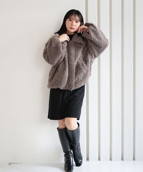 Ruwan yu(ルワンユー)の「ショートボアジャケット【大きいサイズ対応】(ブルゾン・レディース・グレー/ベージュ・LL/L/4L/3L)」の20枚目の写真