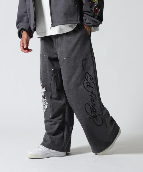 FR(13)NDS(フレンズ)の「FR(13)NDS × Ed Hardy/フレンズ × エド・ハーディ/コラボ ダブルニースウェットパンツ(スウェットパンツ・メンズ・ブラウン/グレー・M/L)」の2枚目の写真