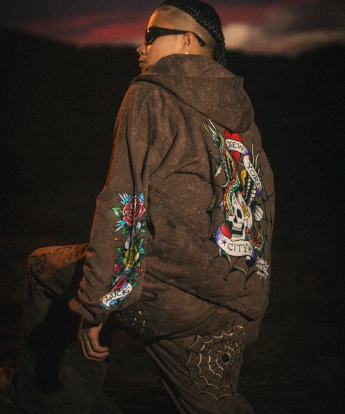 FR(13)NDS(フレンズ)の「FR(13)NDS × Ed Hardy/フレンズ × エド・ハーディ/コラボ ダブルニースウェットパンツ(スウェットパンツ・メンズ・ブラウン/グレー・M/L)」の6枚目の写真