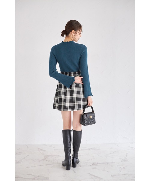 tocco closet(トッコ クローゼット)の「インナーパンツ付きゴールド釦チェックミニスカート(スカート・レディース・アイボリー/ブラック・M)」の13枚目の写真