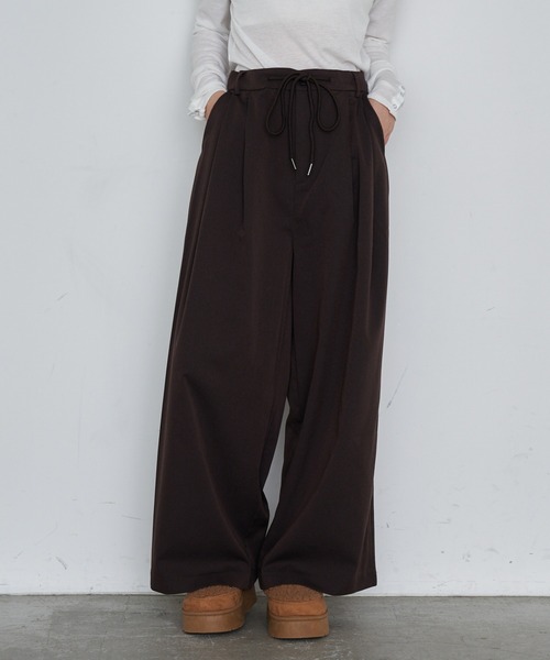 RAY CASSIN（レイカズン）の「スラックスイージーパンツ（スラックス・レディース・グレー系その他2/ネイビー/ブラウン・FREE）」の3枚目の写真