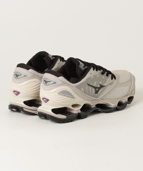 MIZUNO SPORTS STYLE（ミズノスポーツスタイル）の「MIZUNO Sports Style / ミズノスポーツスタイル：WAVE PROPHECY LS：D1GA3337[PIE]（スニーカー・メンズ・ライトグレー・27cm）」の2枚目の写真