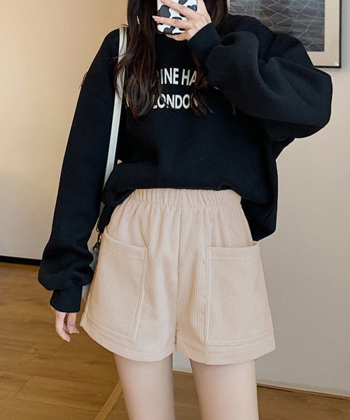 Miniministore(ミニミニストア)の「コーデュロイショートパンツ 裏起毛短パン(スラックス・レディース・ブラック/ライトベージュ・FREE)」の7枚目の写真