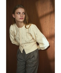 Estella.K（エステラケー）の「Camille Stardust Cardigan ビジューパールカーディガン（カーディガン/ボレロ）」