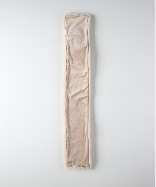 Right-on（ライトオン）の「【HONEYSUCKLE ROSE】フェイクファー ティペット (マフラー / ストール / ドレスアップ / 結婚式)（マフラー・レディース・ライトベージュ/グレー・ONE SIZE）」の4枚目の写真