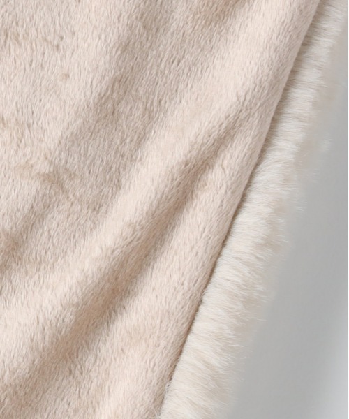 Right-on（ライトオン）の「【HONEYSUCKLE ROSE】フェイクファー ティペット (マフラー / ストール / ドレスアップ / 結婚式)（マフラー・レディース・ライトベージュ/グレー・ONE SIZE）」の7枚目の写真