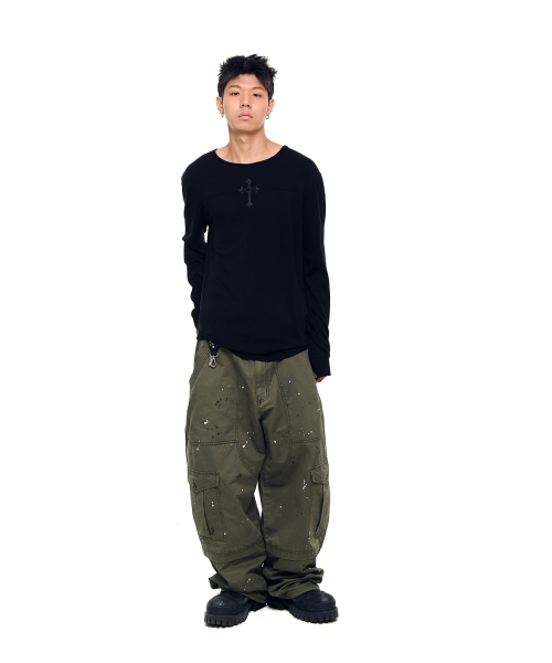 AAKAM（アーカム）の「AKM CROS2 Long Sleeve (Black)（Tシャツ/カットソー・レディース・その他・1/2）」の5枚目の写真