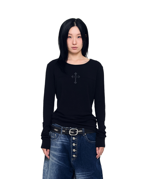 AAKAM（アーカム）の「AKM CROS2 Long Sleeve (Black)（Tシャツ/カットソー・レディース・その他・1/2）」の8枚目の写真