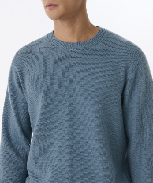 MUSINSA STANDARD（ムシンサスタンダード）の「エッセンシャルクルーネックニット[ブルーグレー]（ニット/セーター・メンズ・その他・SMALL/MEDIUM/LARGE/X-LARGE/XX-LARGE）」の3枚目の写真