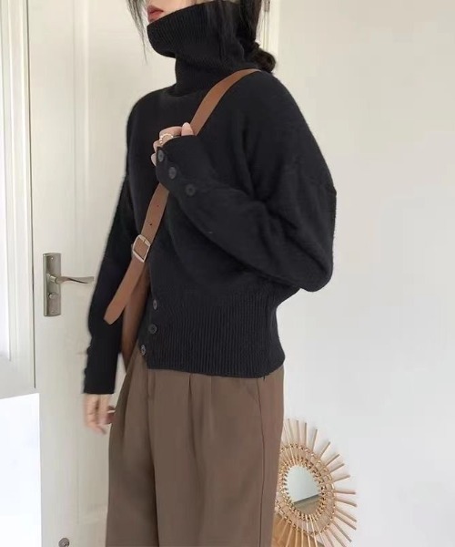 Beststore(ベストストア)の「【秋冬】ハイネック タートルボタン ニットセーター トップス(ニット/セーター・レディース・ブラック/カーキ/グレー/ホワイト/グリーン/キャメル/ベージュ/パープル/ブラウン・FREE)」の12枚目の写真
