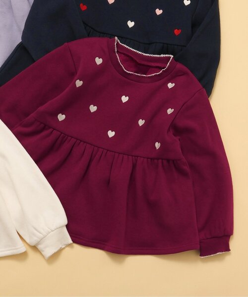 apres les cours（アプレレクール）の「【WEB限定/あったか】裏シャギーペプラム刺繍トレーナー（スウェット・キッズ・ラベンダー/ネイビー/ローズ/アイボリー・80/90/100/110/120/130/140）」の4枚目の写真