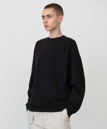 INSILENCE（インサイロンス）の「ダーツポイントオーバーフィットスウェットシャツ BLACK（スウェット）」