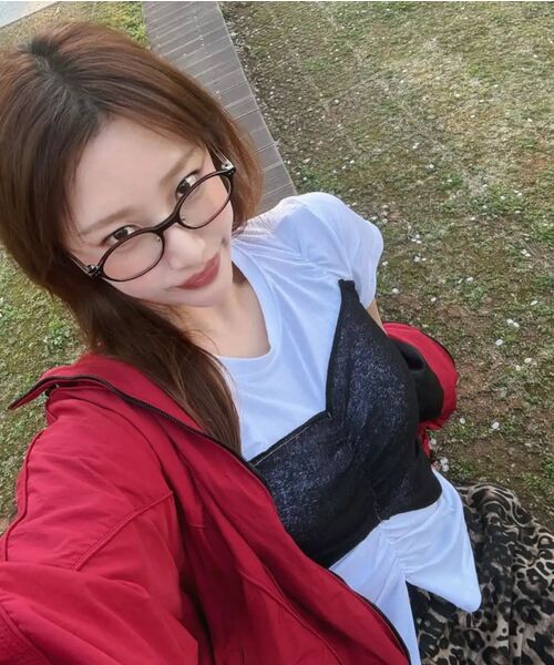 FLAREUP(フレアアップ)の「Bustier Layered T-Shirt (FL-122_Black&Charcoal)(Tシャツ/カットソー・レディース・チャコールグレー×ブラック・OS)」の11枚目の写真
