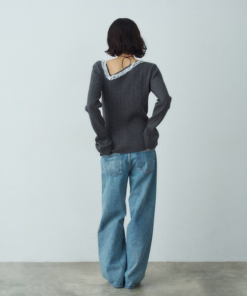 CODE A(コードエー)の「◆lace frill asymmetric knit(ニット/セーター・レディース・オフホワイト/グレー・00)」の7枚目の写真