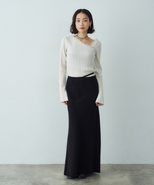 CODE A(コードエー)の「◆lace frill asymmetric knit(ニット/セーター・レディース・オフホワイト/グレー・00)」の8枚目の写真