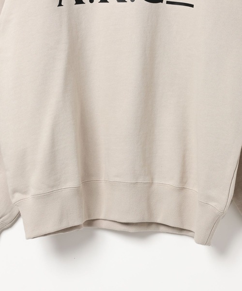 AMERICAN RAG CIE（アメリカンラグシー）の「【AMERICAN RAG CIE】ロゴクルースウェット（スウェット・メンズ・ライトグレー/ブラウン・LARGE/MEDIUM）」の6枚目の写真