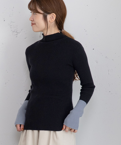 POU DOU DOU(プードゥドゥ)の「シアバターバイカラーハイネックリブニット(ニット/セーター・レディース・アイボリー/ブラック/グリーン/ブルー・M)」の14枚目の写真