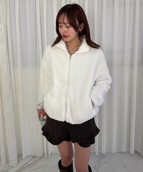 mebole(メボレ)の「フェイクファースタンドカラーショート丈ジャケット(ブルゾン・レディース・ブラック/ブラウン/ホワイト・FREE)」の10枚目の写真