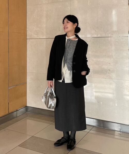 DRAWFIT WOMEN（ドローフィットウーマン）の「タックVネックタイブラウス[アイボリー]（シャツ/ブラウス・レディース・その他・SMALL/MEDIUM）」の7枚目の写真