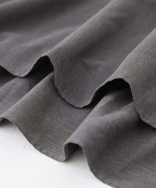 somari imagination（ソマリ イマジネーション）の「『襟レースフレアワンピース』（ドレス・レディース・ブラック/チャコールグレー・1/2）」の4枚目の写真