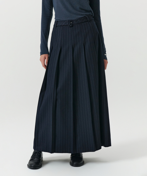 LEVAR(レバー)の「Classic Belt Pleats Maxi Skirt - Navy Stripe(スカート・レディース・その他・SMALL/MEDIUM)」の1枚目の写真