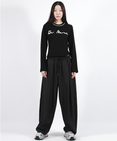 DEMARC(ドゥマーク)の「STRIPE CHICANO WIDE ONE-TUCK PANTS - deep charcoal(スラックス・レディース・その他・MEDIUM/LARGE)」の5枚目の写真