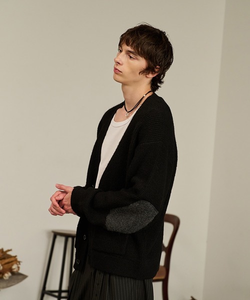 Forte(フォルテ)(フォルテ)の「Contrast Elbow Patch Cardigan/コントラストエルボーパッチカーディガン/手洗い可能(カーディガン/ボレロ・メンズ・グレー/ブラック/カーキ・MEDIUM/LARGE)」の4枚目の写真