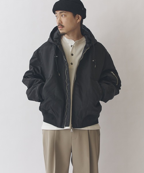 Lui's（ルイス）の「フーデッドボンバーブルゾン（ブルゾン・メンズ・ブラック/ダークグリーン・M/S）」の3枚目の写真