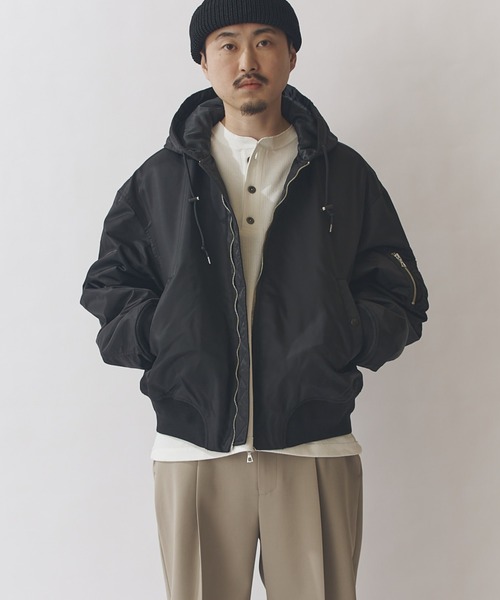 Lui's（ルイス）の「フーデッドボンバーブルゾン（ブルゾン・メンズ・ブラック/ダークグリーン・M/S）」の4枚目の写真