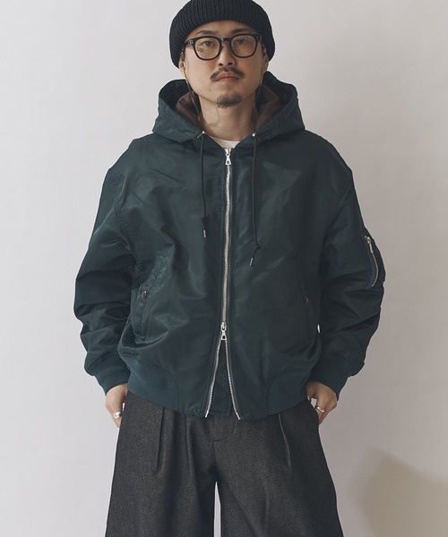 Lui's（ルイス）の「フーデッドボンバーブルゾン（ブルゾン・メンズ・ブラック/ダークグリーン・M/S）」の12枚目の写真