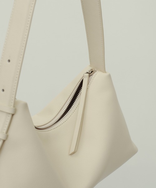 Leather Shoulder Bag/レザーショルダーバッグ/横長バッグ