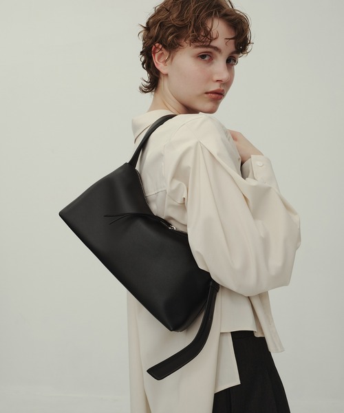 CITY TOKYO（シティトウキョウ）の「Leather Shoulder Bag/レザーショルダーバッグ/横長バッグ/ハンドバッグ（ショルダーバッグ・レディース・ブラック/ブラウン/ホワイト・FREE）」の12枚目の写真
