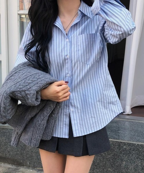 SHEPP（シープ）の「【26年春新作】ストライプオーバーサイズシャツブラウス（シャツ/ブラウス・レディース・ブルー/ピンク・L/M）」の3枚目の写真