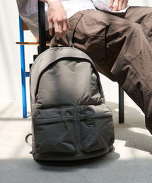 THETUNG（ザトゥン）の「[スペース] ナイロンデイリーバックパック [タウペ]（バックパック/リュック）」