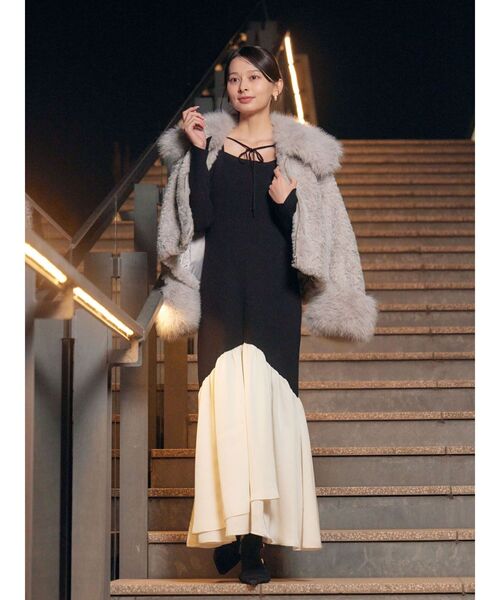 LAGUNAMOON(ラグナムーン)の「ボレロレイヤードニットドッキングワンピース(ワンピース・レディース・ベージュ/ブラック・MEDIUM/SMALL)」の1枚目の写真