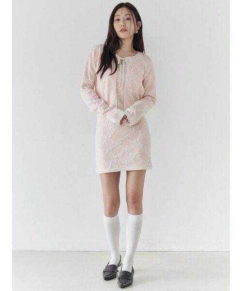 CALNAMUR（カルナムール）の「リボンジャガードカーディガン（カーディガン/ボレロ・レディース・ライトブルー/ピンク/アイボリー・FREE）」の17枚目の写真