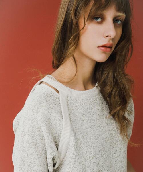 LAATO(ラート)の「jacquard shortsleeve knit(ニット/セーター・レディース・ダークグレー/ライトブラウン/ブラウン・FREE)」の2枚目の写真